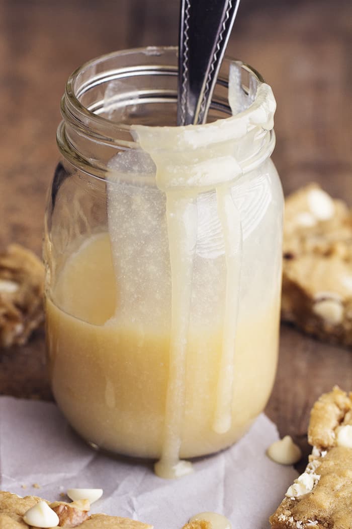 I could drink this stuff. Ok not really. But it really is the best. They give you a little cup to pour on top of your blondie. blondie sauce in a glass mason jar.