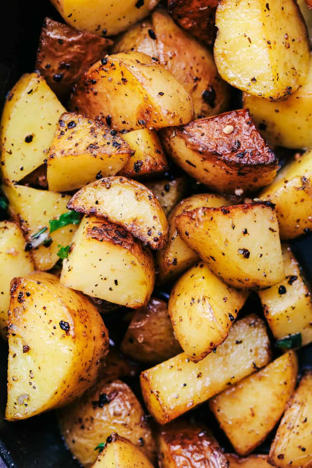 If there’s one dinner that never goes out of style, it’s steak and potatoes, especially when they’re seared to perfection in a hot skillet with garlic butter and fresh herbs. This one-pan meal is full of rich, savory flavor and comes together fast. Skillet Garlic Butter Herb Potatoes close up!