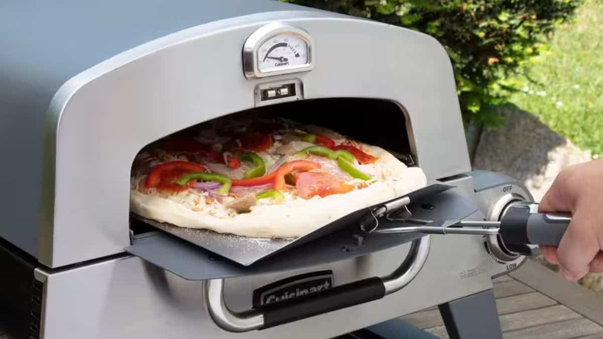 The best portable pizza ovens get hotter than the oven in your kitchen, so they deliver pizzeria-quality pizzas that are piping hot with crispy crusts and bubbly cheese Cuisinart 3-in-1 Pizza Oven Plus, Griddle, and Grill