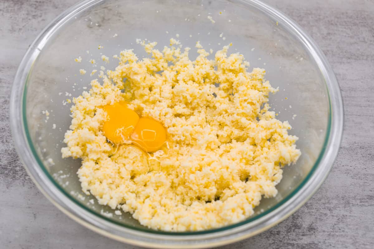 Lemon crinkle cookies are thick, soft pillows of lemon deliciousness! They have a refreshing flavor with an irresistible chewy texture. The perfect balance of sweet and tart make these a welcome treat for any occasion! Adding the wet ingredients