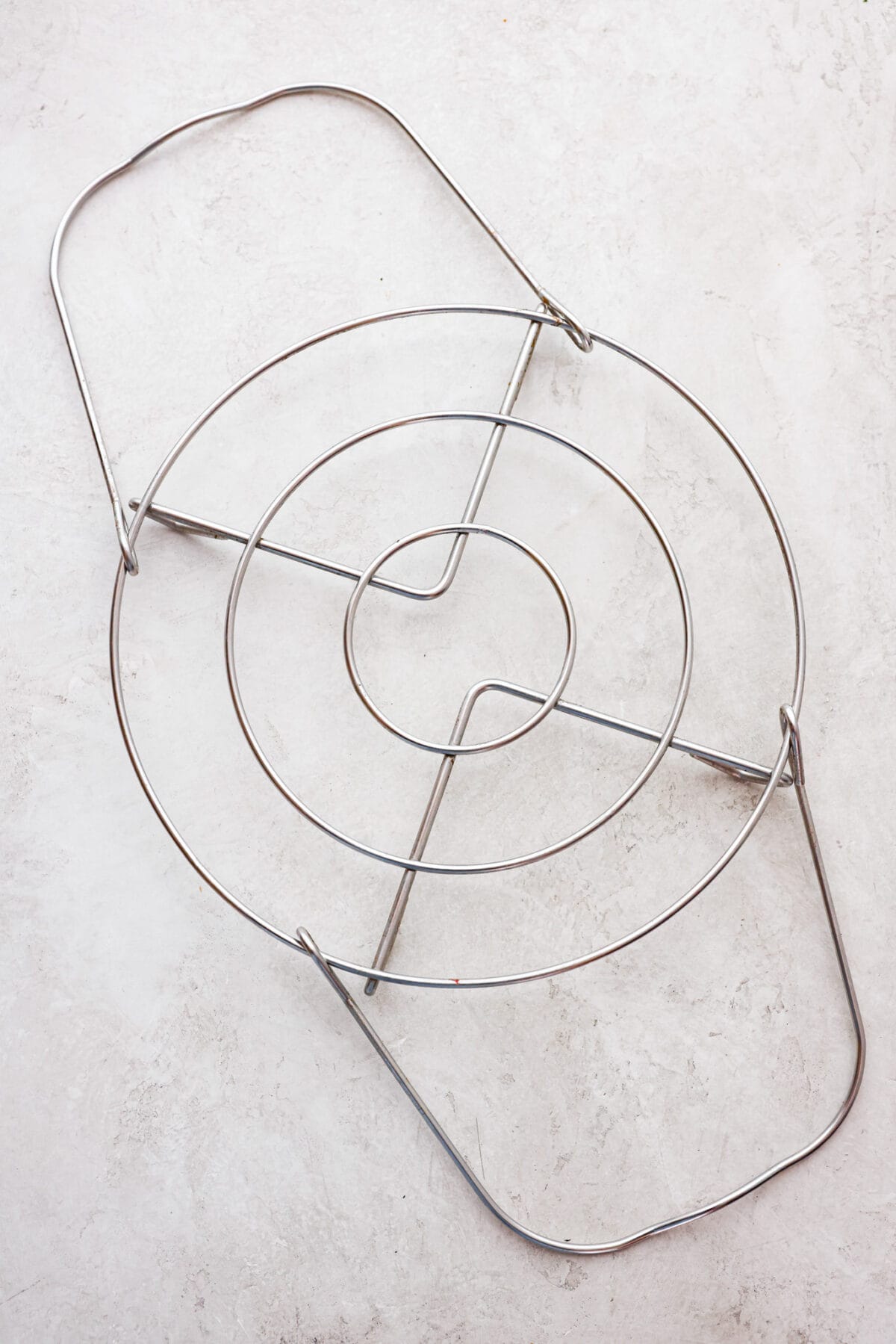 STOP being scared of your Instant Pot! This beginner's guide on How to Use an Instant Pot will help you feel comfortable and confident when using this magical kitchen appliance. It makes cooking fast, easy, and convenient. Fourth photo of the trivet.