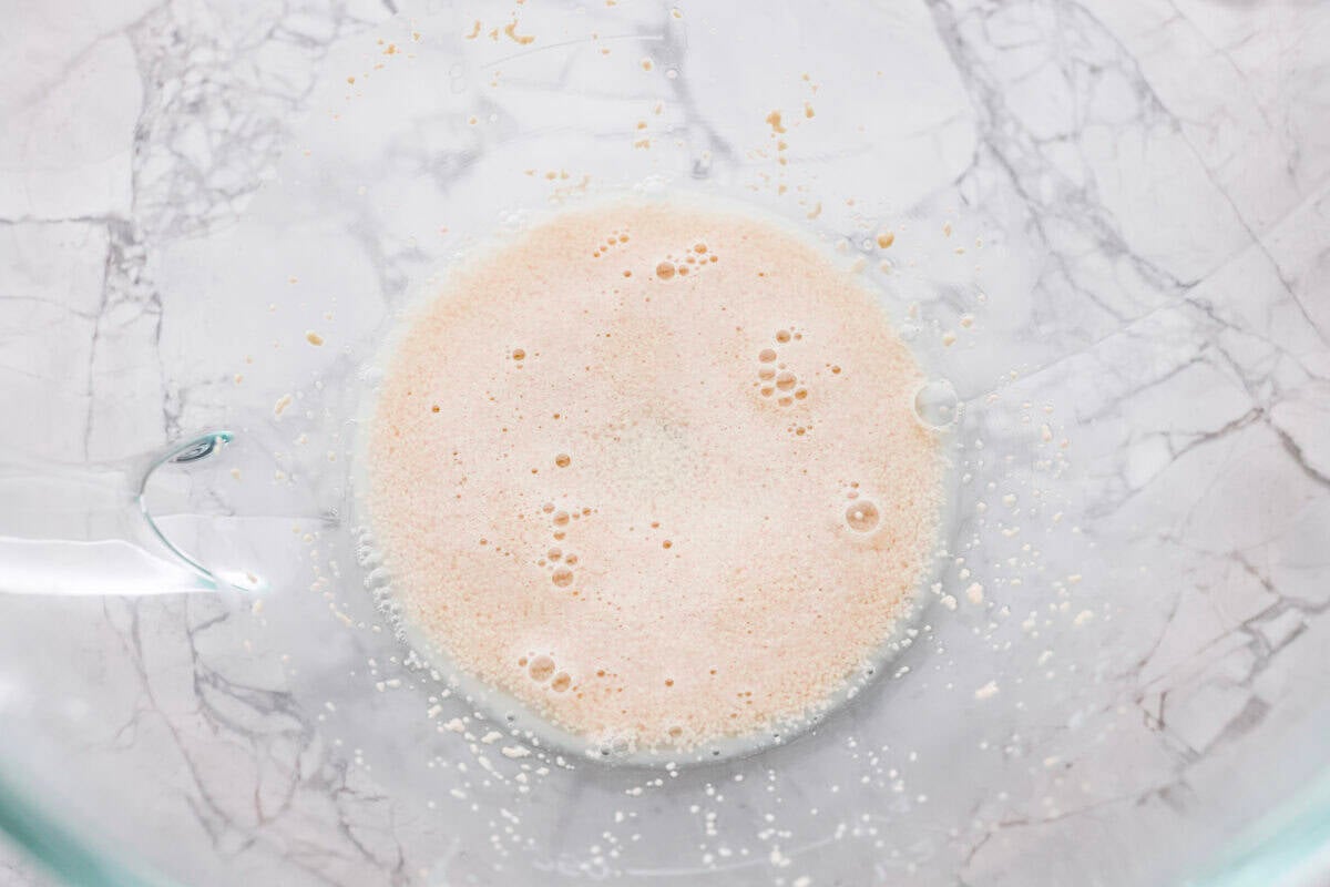 I am obsessed with Texas Roadhouse rollsโlike, zero self-control as soon as they hit the table. So, of course, I had to recreate them at home! These copycat Texas Roadhouse rolls are soft, fluffy, slightly sweet, and melt-in-your-mouth good. Yeast, water and sugar in a bowl.