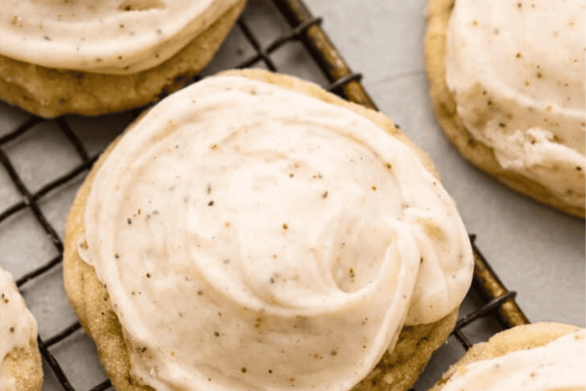 From Taylor Swift’s chai cookies to restaurant favorites like Chili’s queso, these easy copycat recipes taste just like the real thing. Taylor Swift Chai Cookies on a baking sheet.