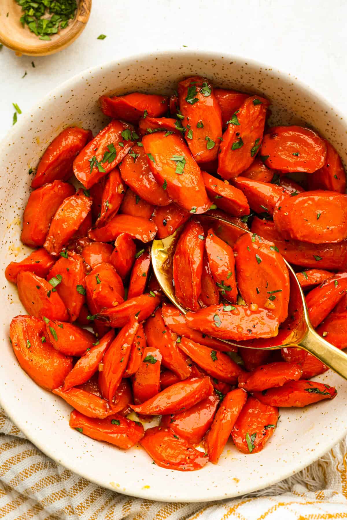 Brown Sugar glazed carrots are that sneaky-simple side that always gets rave reviews. The brown sugar caramelizes into the best buttery sweetness, and somehow everyone ends up going back for seconds.