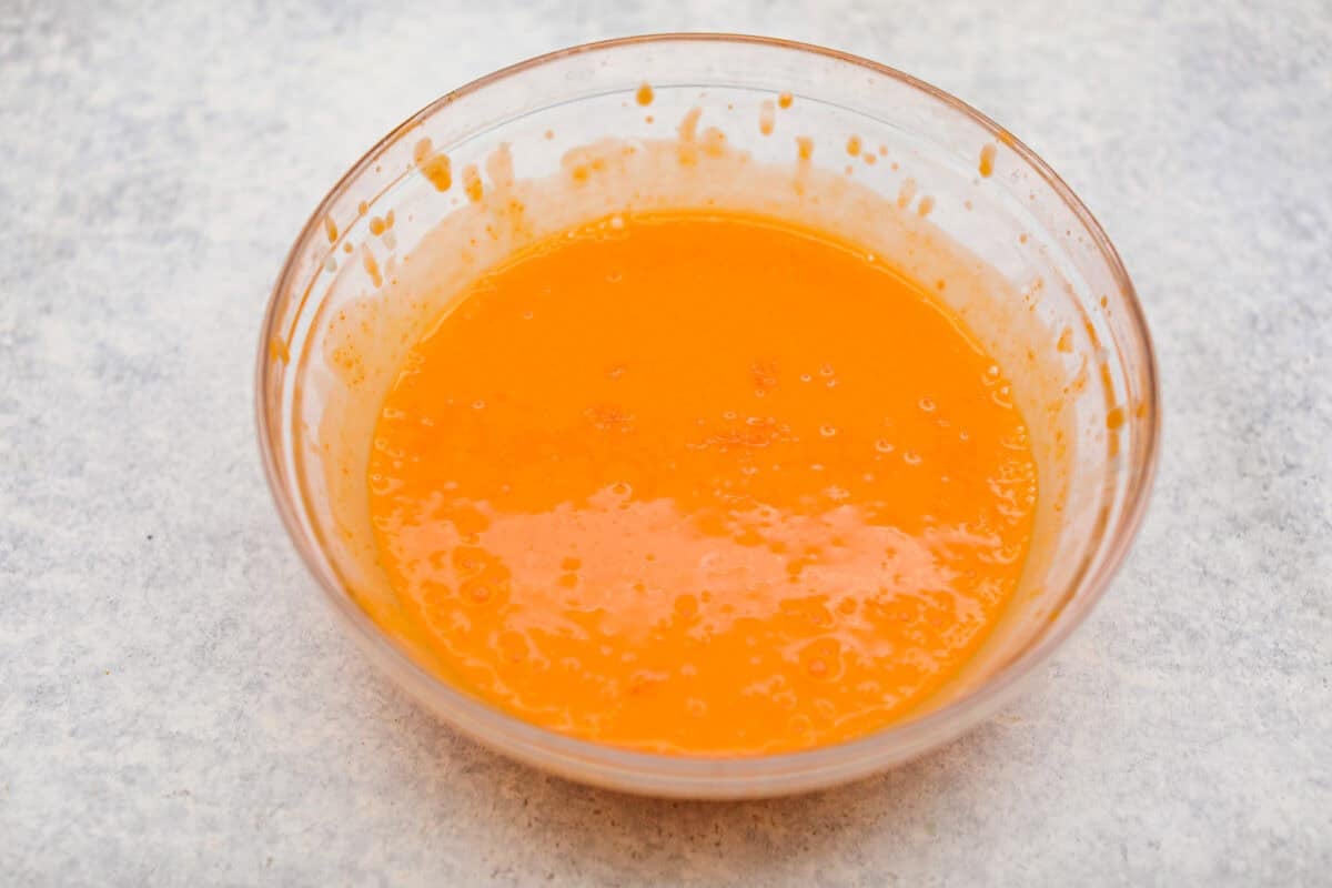 Orange creamsicle lush is sunshine in dessert form! With creamy orange layers, a buttery golden Oreo crust, and bright fresh citrus flavor, this easy no-bake dessert is a fun twist on my popular Lemon Lush thatโs perfect for summer. Vanilla pudding and orange Jello mixed together.