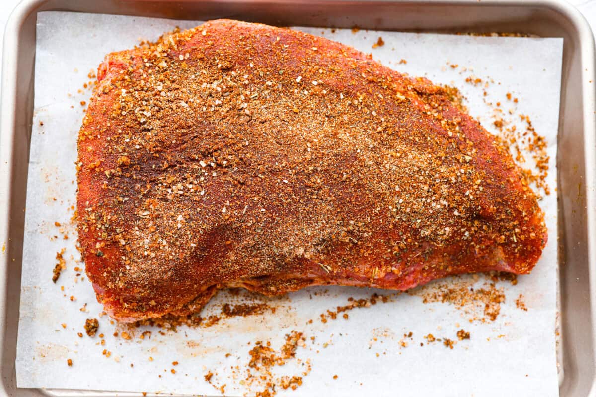 Santa Maria grilled tri-tip is juicy, smoky, and loaded with bold flavor from a delicious spice rub. Grilled until perfectly tender with a gorgeous crust, itโs an easy recipe thatโs always a hit at cookouts and summer dinners. Tri Tip covered in oil and the spice rub.